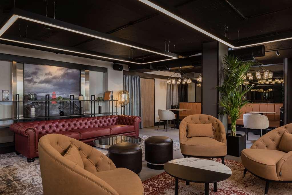 Radisson Red Heathrow 4* London