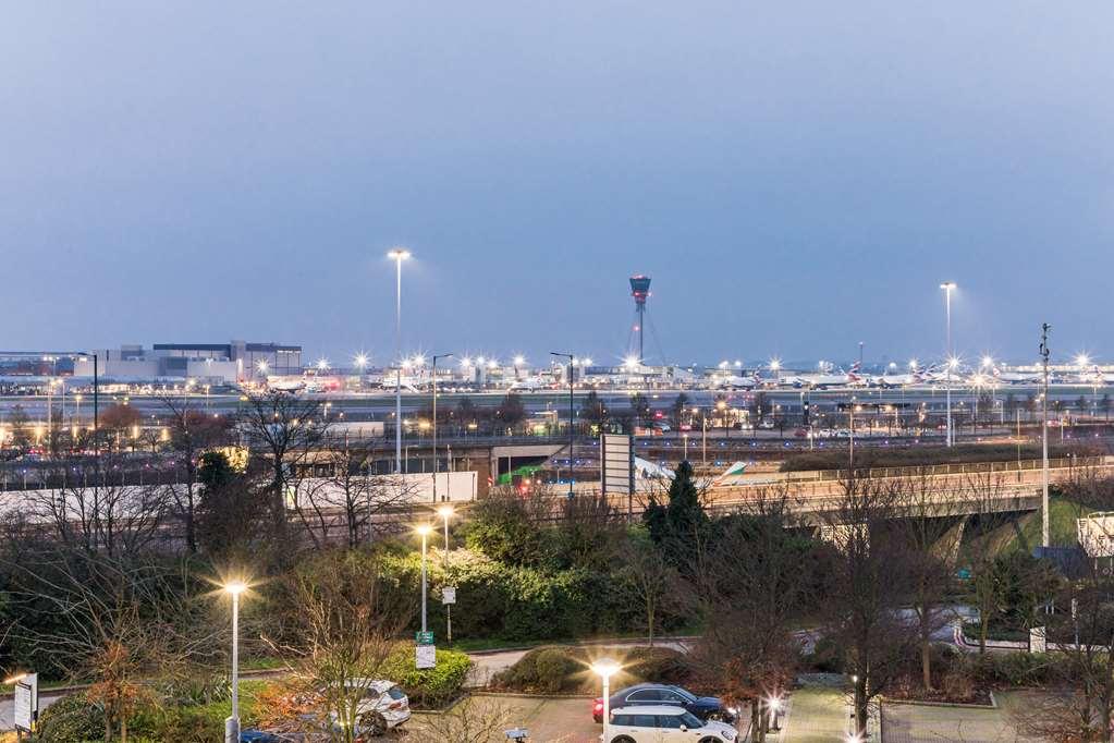 Radisson Red Heathrow 4* Londres
