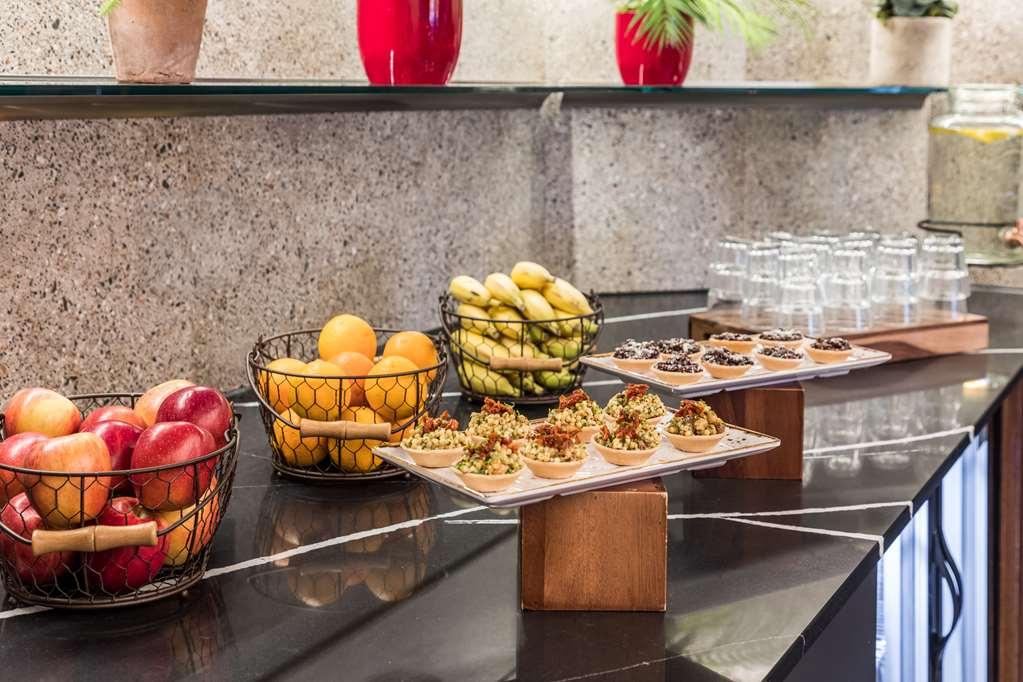Radisson Red Heathrow Hotel Londres